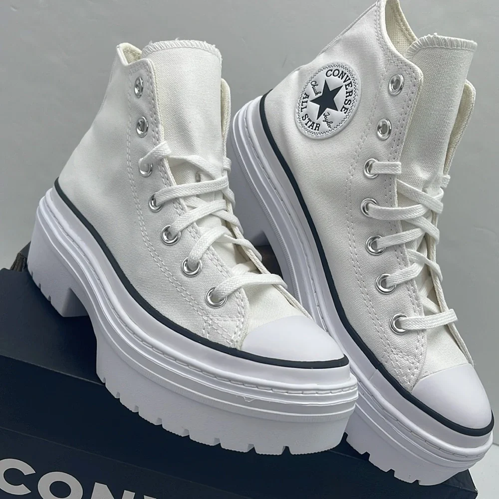 Converse WMNS High-Top Platform Sneakers A10364C CTAS LUGGED HEEL HI WHITE/BLACK